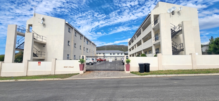 1 Bedroom Property for Sale in Bredasdorp Western Cape
